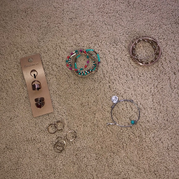 Gold and silver jewelry - Picture 8 of 8